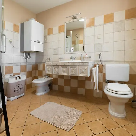 Apartment Solitude- Luxury Retreat Surrounded By Nature Near Labin *